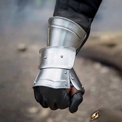 Steel Scout Gauntlets for LARP - Polished Steel