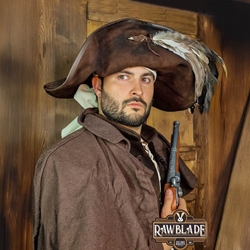 Captain Teague Hat with Feathers - Suede