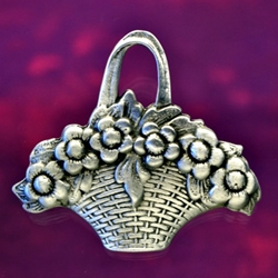 Flower Basket Pin
