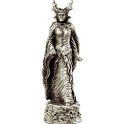 MORGANE QUEEN OF ARTHURIAN CHESS SET